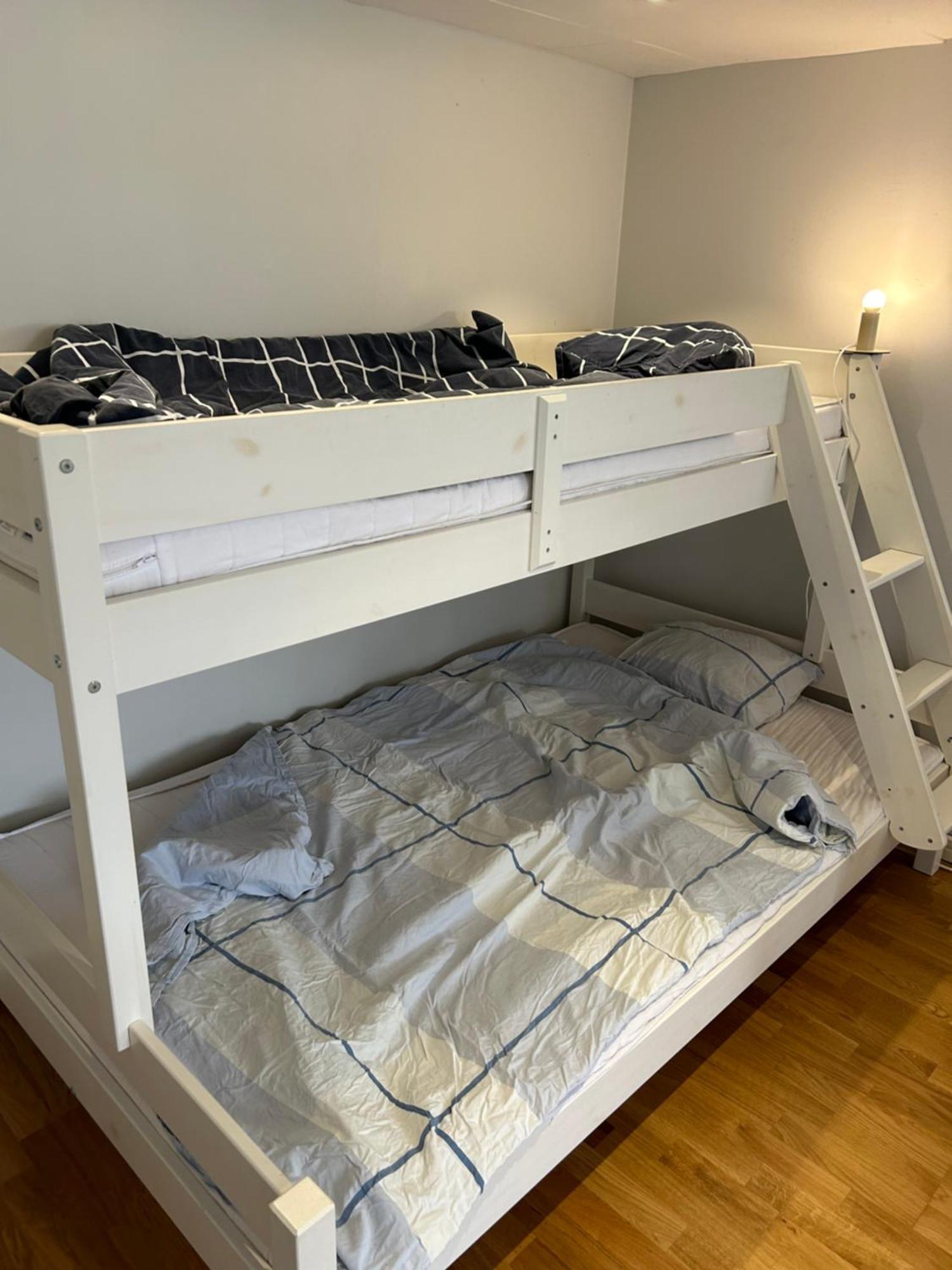 Kaellarlaegenhet Floragatan Apartman Halmstad Kültér fotó